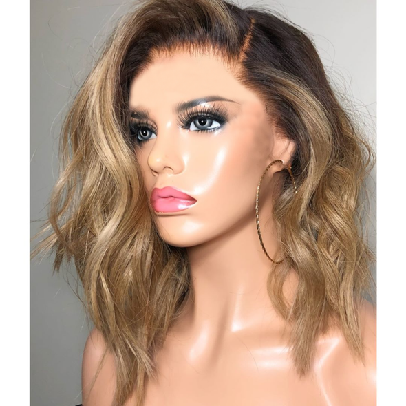 Light blonde short wig