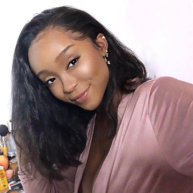 Black short wig